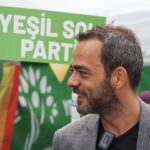 Kerem Fırtına Instagram - Bu süreçte benimle heyecanlanan, benden daha çok isteyen, emeği geçen herkese yürekten teşekkür ederim. İyi ki vardınız, varsınız. Sevgiyle 🤍