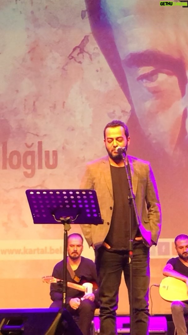 Kerem Fırtına Instagram - “Merhaba Nalan” @gultenkayahayaloglu Orada olmak benim için gurur vericiydi. Vesile olan herkese teşekkür ederim.