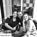 Kerem Fırtına Instagram - #Repost @keremitcons with @get_repost ・・・ Başlıyoruz. #keremitconsungünlüğü #aile @eylemmmc @semaergenekon @kentfmtr 101.4 02129121014