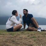 Kerem Poyraz Kayaalp Instagram - Biz beraber yaşlanıcağımız uzun maratonda 1. Yılımızı bitirdik🙏nice senelere güzel karım iyiki varsın seni çok seviyorum ❤️❤️ Uluwatu Temple, Uluwatu, Bali