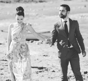 Kerem Poyraz Kayaalp Instagram - Biz el ele beraber bir yola çıktık ve bunu parmaklarımıza taktığımız yüzükle taçlandırdık ❤️💍#engagement #nişan