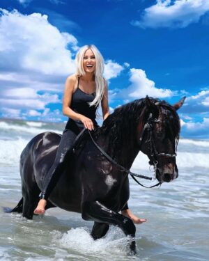 Kerri Kasem Instagram - If there's one thing I learned, it's that nobody is here forever. You have to live for the moment, each and every day . . .  the here, the NOW!

-Simone Elkeles

Come ride with me in beautiful, exotic places! DM @my_cavago 

@essaouira_horseride @yassine_cavalier 

#Morocco #BeachRide #BlackHorse #BlondeGirl #khaleesi