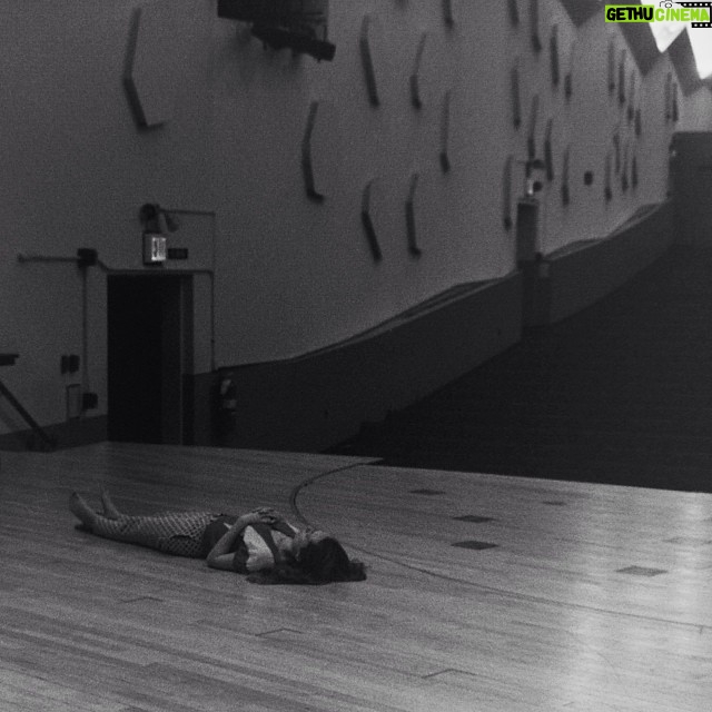 Kerry Condon Instagram - #tbt #indifferentwomen #exhaustion