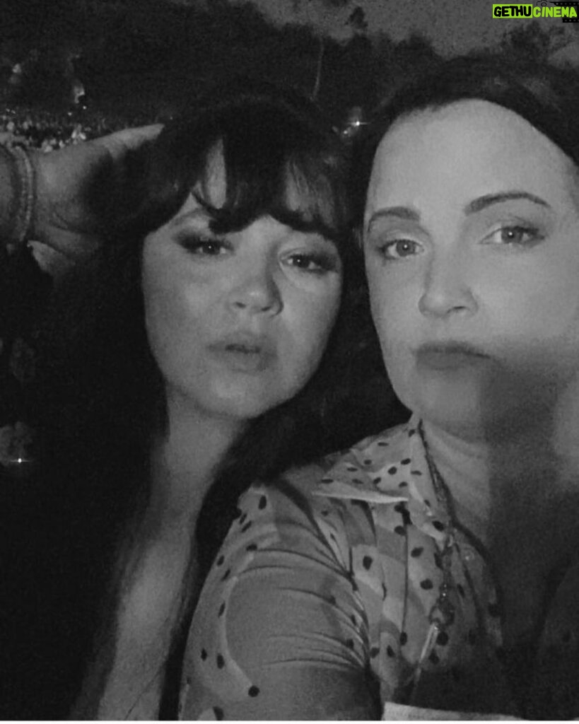 Kether Donohue Instagram - Happy birthday to this babe 💓@bethslg