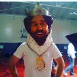 Kevin Connolly Instagram - I directed a Burger King commercial back in the day. Not sure i have the shoulder mass to ever play the King 👑 #heavyliesthecrown👑 @phathoudini
