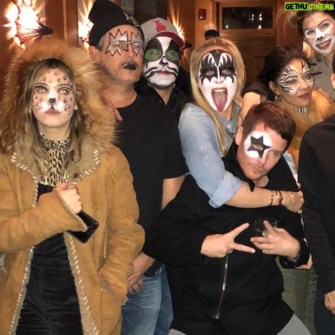 Kevin Connolly Instagram - New Year’s Day 2018 Happy Birthday in Aspen @nikkiwhatnikkiwho
