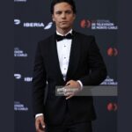 Kevin Dias Instagram - Extrêmement reconnaissant d’avoir été si bien accueilli en Principauté. Merci au @festivaltvmonte_carlo et Son Altesse Sérénissime le Prince Albert II de Monaco pour cette invitation à célébrer les créations audiovisuelles françaises et internationales d’aujourd’hui et de demain 🎬💫 J’ai adoré tous vous rencontrer et répondre à vos questions. Merci pour votre amour, votre curiosité, votre patience et votre soutien inconditionnel. J’ai été ému de rencontrer cette légende, Monsieur John Goodman. Et quel plaisir d’avoir partagé cette expérience avec ce collègue en or @arnaudbinard ! Merci @fursac.paris @jmwestonofficial de m’avoir fait tout beau 🖤 Monte-Carlo, Monaco