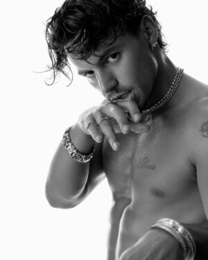Kevin Dias Instagram - Thank you @fault_magazine for having me on your new cover 🤍💎 

(first time wearing bee earrings)

It was such a pleasure working with this beautiful team : 
Photographer / Producer / Creative Director: @raenbadua
Stylist: @lucakingston
Interview / Editor-in-Chief: @Miles_Holder
Grooming: @yasulina
Photo Assist: @oh_miles
Style Assist: @nataliescec