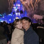 Kevin Dias Instagram – Merci @disneylandparis pour ce week-end de rêve 🏰✨
#DisneylandHotelParis #reopening Disneyland Hotel