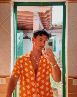 Kevin Dias Instagram - winter in the Canary Islands hits different 🏜️