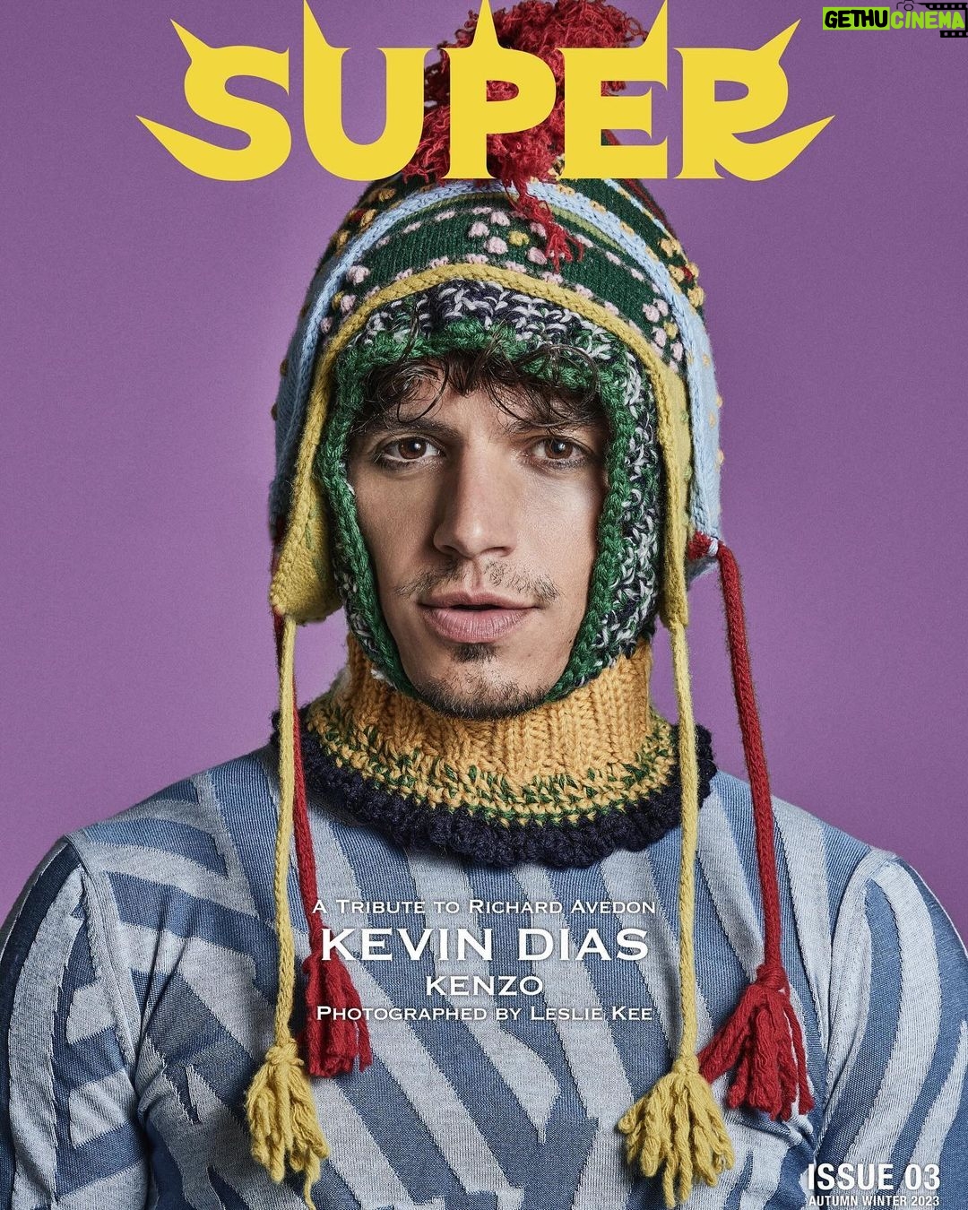 Kevin Dias Instagram - @supermagazinenyc ππ SUPER MAGAZINE ISSUE 3 - A tribute to Richard Avedon Photographed by @lesliekeesuper Styling @atelier.fhd Hair @alexis.parente Makeup @megumiitano Photo assistants @edwardkwendt @foto_patriciaburen Studio @studio.labriquerouge