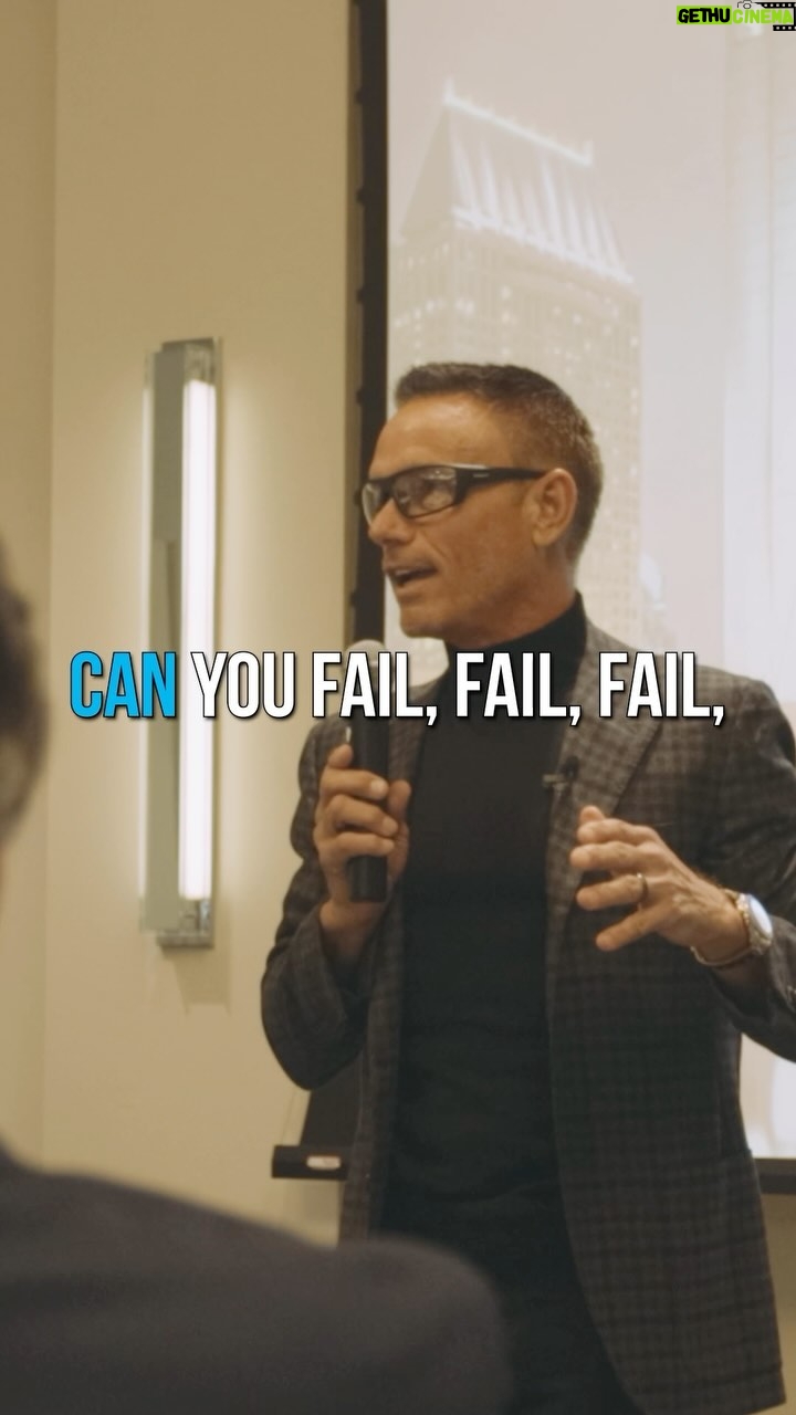 Kevin Harrington - 1.6K Likes - This is how I look at Failure and Success Today.
@brandontadams
@riseandrecord
#success #riseandrecord #motivation