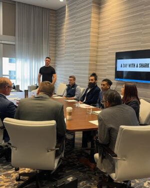 Kevin Harrington Instagram - A Day With A Shark event in St. Pete with some of the world’s top entrepreneurs. This group of exceptional business owners are taking action!! They’re growing and not looking back…… my dream team and I are going to help them get there!! LET’S GO!! 

If you want to be a part of the next event and you think you qualify, grab the link @realkevinharrington bio!! Or go to adaywithashark.com 🚀