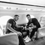 Kevin Harrington Instagram - Either you choose the right network or the wrong one will choose you! 🦈 @realkevinharrington 35,000 Ft in the Sky