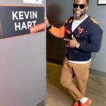 Kevin Hart Instagram – Had a blast this weekend …. Atlanta & Knoxville was amazing. Great crowds with unbelievable laughter!!!!! I appreciate all of you!!!!! Big tour announcement coming soon!!!!! Buckle up bitches!!!!! I’m about to announce more dates in a major way!!!!! Click the link in my bio to see what Cities/States have already been announced #ComedicRockStarShit #LiveLoveLaugh