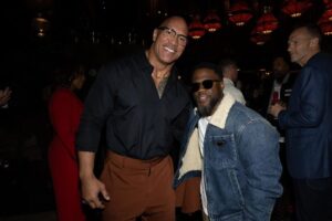 Kevin Hart Instagram - Another amazing Super Bowl weekend in the books!!!!!! #LiveLoveLaugh