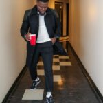 Kevin Hart Instagram – Just a grown man having a good time doing the thing I love….. #ComedicRockStarShit #LiveLoveLaugh