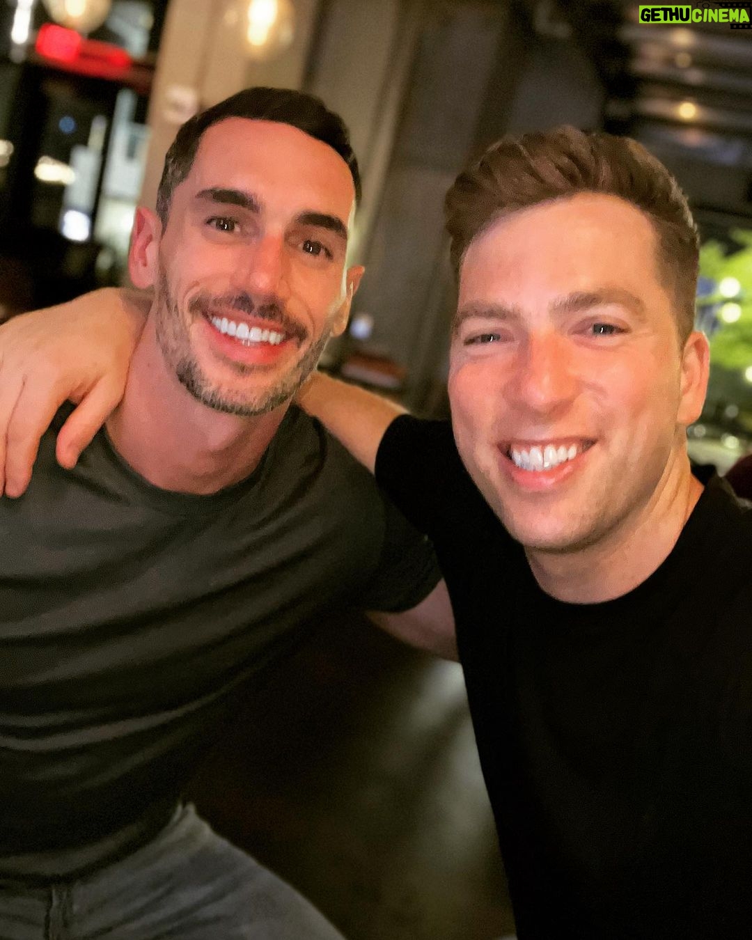 Kevin Patrick Egan Instagram - 🎙 I’m two years broadcasting on @siriusxm… 📞 two years chatting with our brilliant producer @p_koury a couple of times a week… 🤗 Finally got to meet the fella in person! How our working world has changed! The best there is, Pete! Cheers, buddy 👊🏼