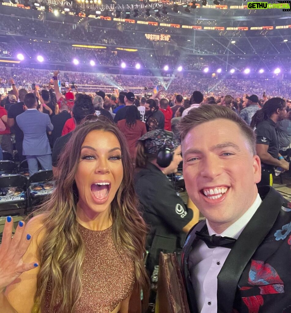 Kevin Patrick Egan Instagram - Reflecting on an unforgettable weekend in Dallas for Wrestlemania. I’m one lucky fella getting to work alongside such legendary humans. From the behind the scenes crew, to my fellow co-hosts, to the superstars themselves… love ya! Cheers for such an epic weekend ❤️ #wrestlemania #wwe #wweraw #wwehof