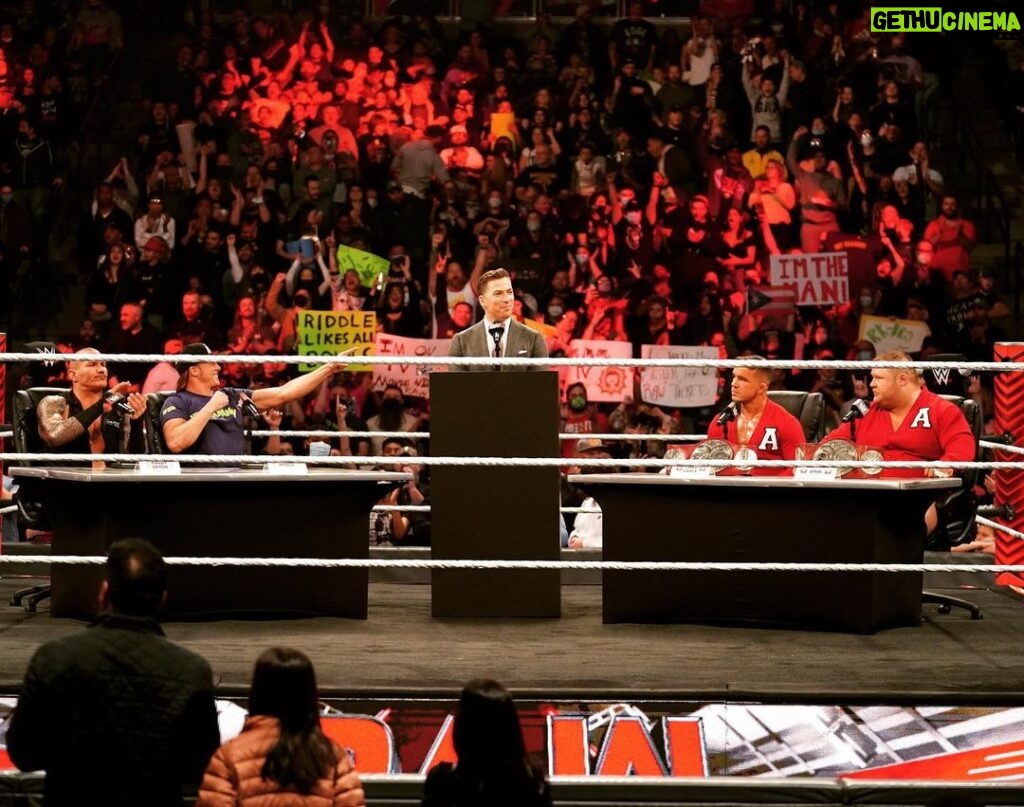 Kevin Patrick Egan Instagram - Jeopardy got nuuuuthin on us! Denver was bouncing on Monday night! Incredible atmosphere, especially when @randyorton bagged the win! #WWERaw #WWE Denver, Colorado