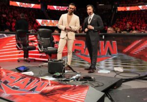 Kevin Patrick Egan Instagram - Anyone available to help piece together a desk?! 😬

#WWERaw #WWE