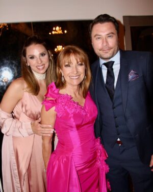 Kevin Ryan Instagram - @janeseymour What an incredible night at the 2023 @theopenheartsfoundation Gala! Such a special event for such a great cause that truly makes a difference. Thank you to all the tirelessly working volunteers that made this event happen and all who attended for their kindness and support! Thank you @janeseymour for having me be a part of  your world! You’re an absolute legend! #janeseymour #openheartsfoundation