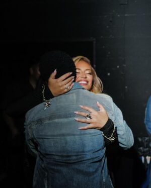 Khalid Instagram - reunited and it feels so good @alinabaraz 🖤