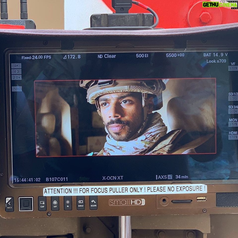 Khalifa Al Bahri Instagram - #الكمين متوفر حالياً على #اي_لايف #alkameen available on #eLife @etisalat . . . . . #خليفة_البحري #khalifa_albahri