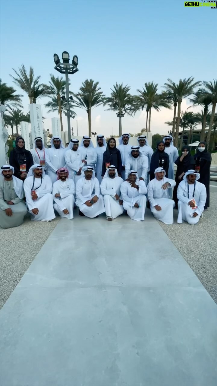 Khalifa Al Bahri Instagram - نشكر فريق "الجناح الاماراتي" في اكسبو دبي على استضافتهم لنا بمناسبة يوم الشهيد .. كانت جولة اكثر من رائعة تترجم معنى النهوض والتكاتف ..وبناء الانسان قبل المكان .. @expo2020dubai @uaeatexpo Thank you bro @mo_film for this video 🔥❤️ #الكمين #alkameen #خليفة_البحري United Arab Emirates