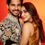 Kiara Advani Instagram – My love and light 💛
Wishing you all a very Happy Diwali✨