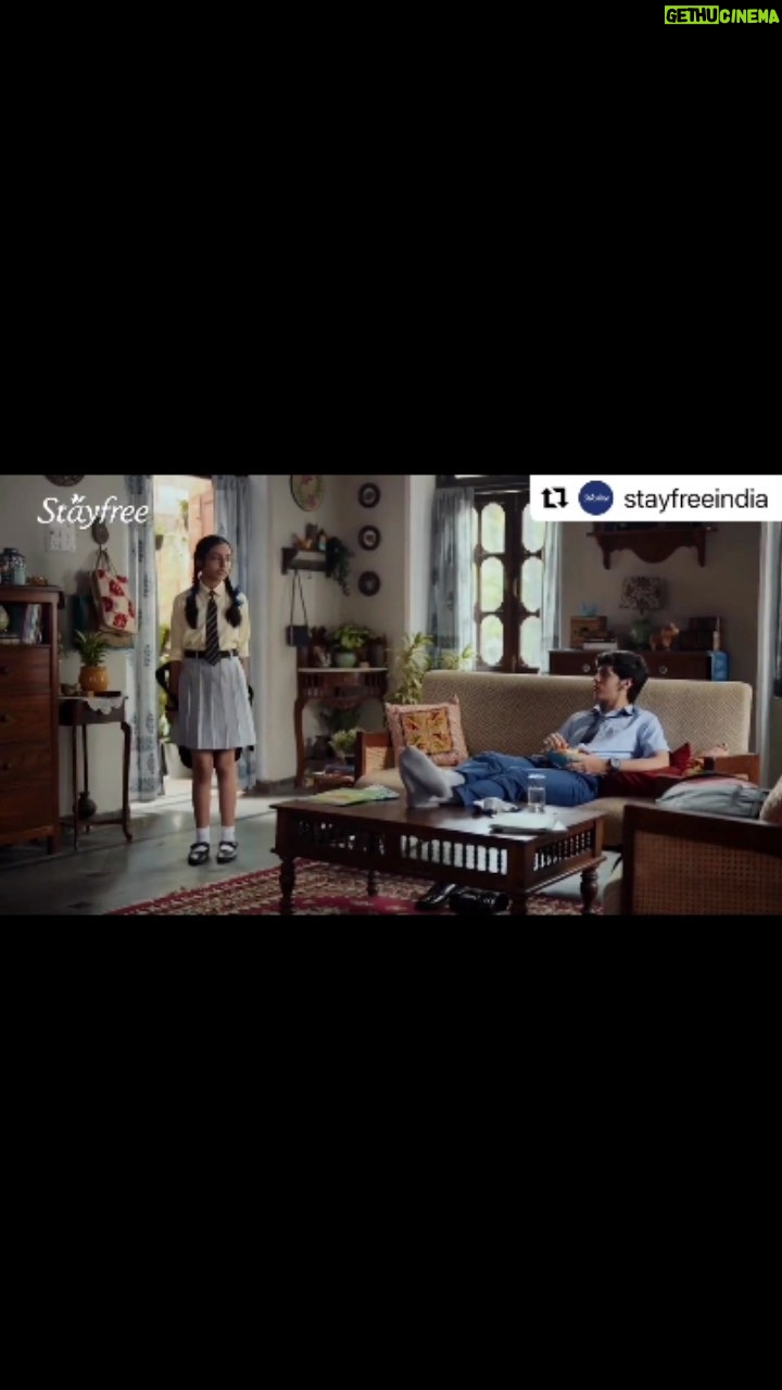 Kiara Advani Instagram - #Repost @stayfreeindia ・・・ Being a woman, I have had multiple conversations about periods with the women in my life. But how often have we had these conversations with men? Let’s take this Daughter’s Day as an opportunity to normalize the period conversation and make talking about periods comfortable for both, girls and boys. Talk to your sons, and tell them #ItsJustAPeriod #DaughtersDay2023 #DaughtersDay