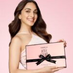 Kiara Advani Instagram – Make your loved ones feel extra-special with India’s No. 1 Valentine Gift Collection and my personal favourite — Love Story by @kimirica.shop. This adorable collection, infused with the fragrance of love, makes a perfect gift for your Valentine! 💖

Truly elegant and thoughtful, LOVE STORY is perfect to celebrate your love story! Shop now at www.kimirica.shop.
.
.
#Kimirica #KiaraAndKimirica #KimiricaLoveStory #ValentineGift