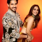 Kiara Advani Instagram – My love and light 💛

Wishing you all a very Happy Diwali✨