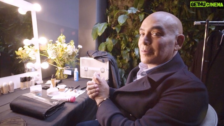 Kike Sarasola Instagram - Comparto con vosotros un pequeño adelanto de la campaña que he realizado con @jaguarspain. Ha sido muy diferente, ¡tanto que no había ni guion! Lo que cuento es mi realidad, llena de pasión, para inspiraros y conseguir #UnaVidaMásExtraordinaria 👌 I’d like to share with you a small preview of the advertising campaign I’ve created with Jaguar Spain. It was a very different kind of campaign, to the extent that we didn’t even have a script! What I describe is my reality, in a way that’s full of passion, to inspire you and help you make your life more extraordinary 👌