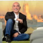 Kike Sarasola Instagram - Feliz de compartir con vosotros una noticia que me tiene emocionado. ¡Desde hoy pertenezco al programa influencers de @linkedin en España! Se trata de un programa al que se accede por invitación del equipo editorial y que está dirigido a líderes de cada sector que comparten contenidos relevantes en su perfil. ¡Sin duda, un nuevo reto ilusionante! 💪 ⬆️ Link en la bio I’m delighted to share some exciting news with you. As of today, I’m part of the LinkedIn influencers program in Spain! It’s a program that’s by invitation only from the editorial team and it’s aimed at leaders in each sector who share relevant content on their profiles. It is without a doubt, an exciting new challenge! 💪 ⬆️ Link in bio #Liderazgo #Influencer #LinekdIn #Leadership
