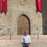 Kike Sarasola Instagram - PUY DU FOU en Toledo. El mejor parque temático que conozco. Qué orgullo que se haga algo de tal calidad y contando la maravillosa historia de España. Divertido, didáctico y espectacular. De verdad un 10. 👏 Puy du fou at Toledo. The best theme park I have ever been. How proud to have something with such quality based on Spanish history. It’s fun , spectacular and very didactic. Absolutely a 10. 👏 #España #Toledo #ParqueTemático #Spain #ThemePark #Familia #Family Toledo, Spain
