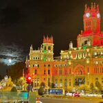 Kike Sarasola Instagram – Luna llena de Madrid. ¡De Madrid al cielo!
Full moon in Madrid. From Madrid to heaven! #Madrid 🌝 Plaza de Cibeles