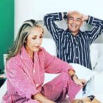 Kike Sarasola Instagram – Querida Victoria ,
Un pedazo de mí se va contigo hoy. Has sido mi hermana, mi amiga, mi cómplice y te quiero con locura. No sé qué voy a hacer sin tu apoyo y amor incondicional siempre. Charly y yo estamos rotos del dolor, pero sé que cuando veas a mi padre nos cuidaréis como siempre lo habéis hecho cuando estabais con nosotros. Hasta siempre mi amor.

My dear Victoria. 
A part of me goes with you today. You have been my light, my friend, my soul mate and I love you with all my heart. I don’t know what I am going to do without your support and love. You are such a generous soul. Charly and I are so sad but we know you are going to see my father and both of you are going to look after us like you always did when you both were here with us. You will always be in my heart. I love you so much. Madrid, Spain