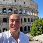 Kike Sarasola Instagram – Hoy puedo compartir con vosotros noticias MARAVILLOSAS. 👏🏻👏🏻👏🏻 En Room Mate volvemos con fuerza y cerramos el año con 15 millones de EBITDA positivo. El mejor dato de nuestra historia.
Aterrizamos en Londres, en Belgravia. En Roma con nuestro segundo hotel, al lado del Coliseo Y abrimos en Venecia con nuestro primer Palazzo, al lado del famosísimo Ponte Di Rialto. 🥰
Today I can share with you some AMAZING news. 👏🏻👏🏻👏🏻 At Room Mate we are back stronger than ever and we are closing the year with 15 million EBITDA positive. The best figure in our history.
We land in London, in Belgravia, in Rome with our second hotel, next to the Colosseum AND we are opening in Venice with our first Palazzo, next to the famous Ponte Di Rialto. 🥰