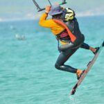Kike Sarasola Instagram – Planazo en familia la semana pasada en Tarifa. Enriquito dando su primer salto en Kite. ¡Qué bien lo pasamos! 🙌🏻🙌🏻
Family fun last week in Tarifa. Enriquito taking his first Kite jump. We had a great time! 🙌🏻🙌🏻
