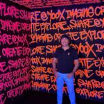 Kike Sarasola Instagram – ESPECTACULAR MILÁN durante el Salone del Mobile. 👏🏻 Sin lugar a dudas, la mejor feria que existe. Muebles, obras e instalaciones de los mejores arquitectos e interioristas del mundo. En cada edición se superan. La recomiendo.
SPECTACULAR MILAN during the Salone del Mobile. 👏🏻Undoubtedly, the best fair that exists. Furniture, works and facilities by the best architects and interior designers worldwide. Each edition is better than the last. I highly recommend it. Milan, Italy