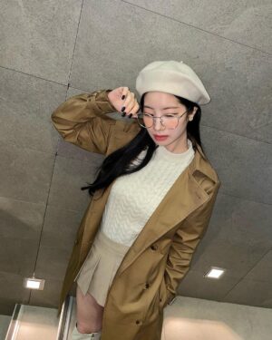 Kim Da-hyun Instagram - 🍂🍁