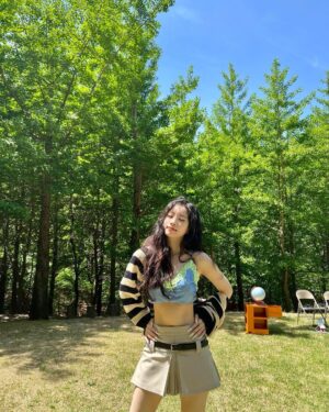 Kim Da-hyun Instagram - TWICE 11TH MINI ALBUM 
TALK THAT TALK
TODAY✌️