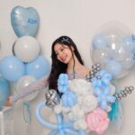 Kim Da-hyun Instagram - 어퓨💙🤍 @apieu_cosmetics @apieu_japan