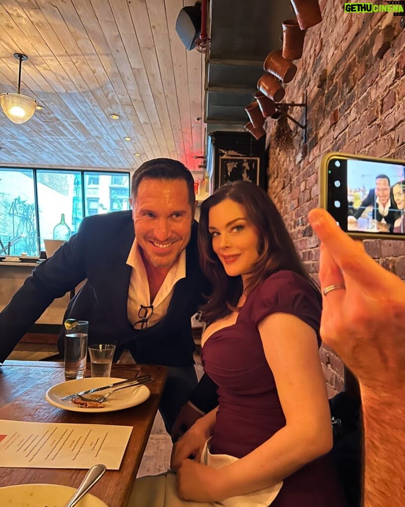 Kim Director Instagram - One of my favorite people in one of my favorite restaurants. Happy Birthday @mattfarnsworthvoice 🎉🎂 To the best voice teacher in the world, thank you for such a beautiful night. @ilbuco_av #nycfood il Buco Alimentari & Vineria