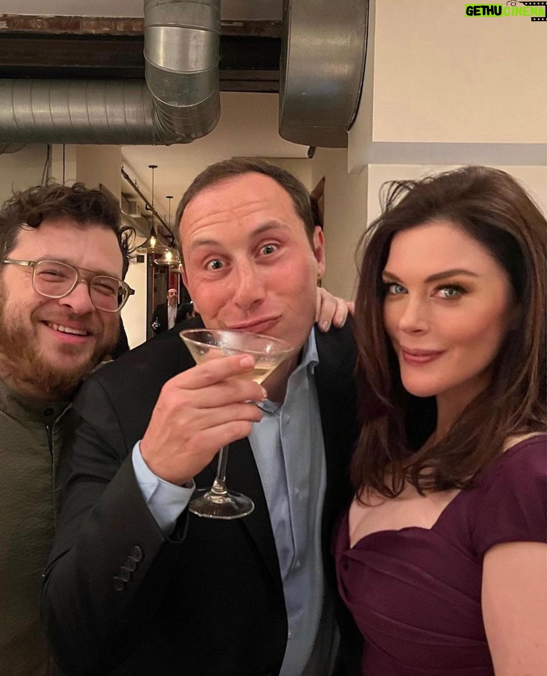 Kim Director - 1.7K Likes - Wedding Weekend! Congratulations @racinerussell & @mikecarlsen đ
If only you had attractive friendsâŚâŚ.