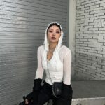 Kim Eun-young Instagram - Silver the trend this year right? @giamiaa_official #ad