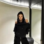 Kim Eun-young Instagram - @nache_official @standoil in @empty.seoul.kr Empty.seoul.kr