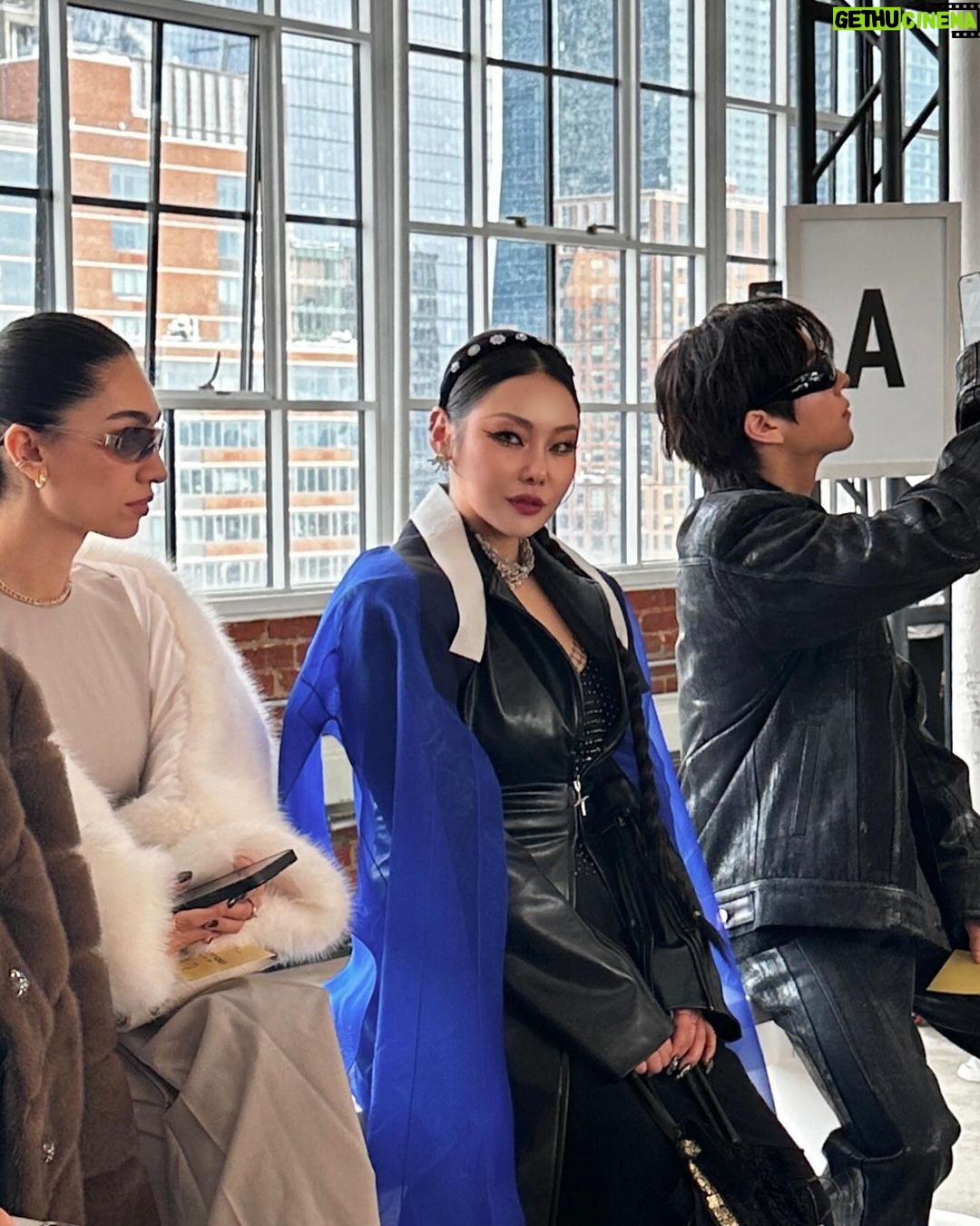 Kim Eun-young Instagram - @nyfw @newyork_fashion.week #conceptkorea 🇰🇷