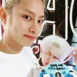 Kim Hee-chul Instagram – 어느덧 데뷔한지 15년이 되었네요🍒
.
.
15년동안 김희철을 믿어주고 응원해주셔서 고맙습니다🐱
.
.
세계에 계신 꽃잎, E.L.F, 저를 사랑해주시는 모든 분들.. 어디에서든 우연히라도 마주치게 된다면 꼭 고맙단 말 전하고 싶군요🐶
.
.
언제 제가 연예계에서 사라질지 모르지만
그래도 여러분의 기억속에 나쁘지는 않았던 연예인 김희철로 남도록 늘 겸손하겠습니다💙
.
.
#20050306 #20200306